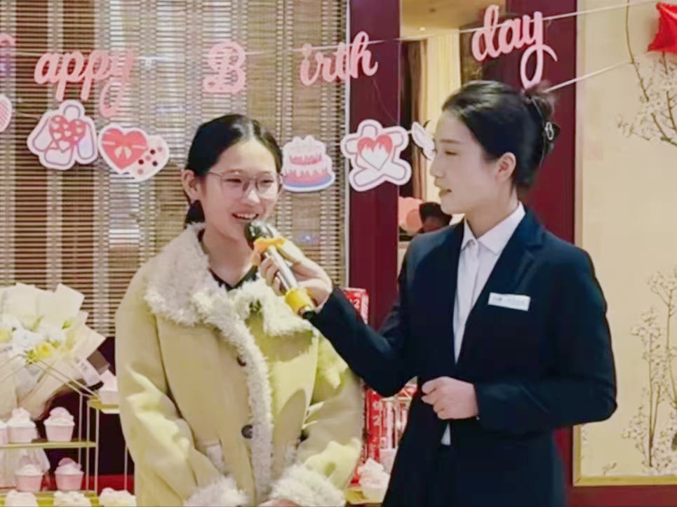 人生第一次，主持夢的初次綻放